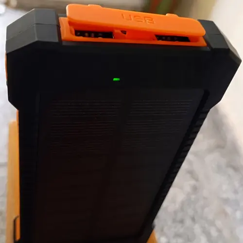 CARGADOR PORTÁTIL — imagen 2